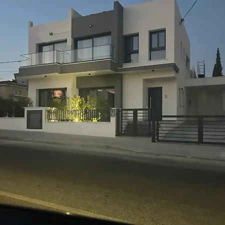Cozy 3 Bedroom Close To The Beach Limassol
